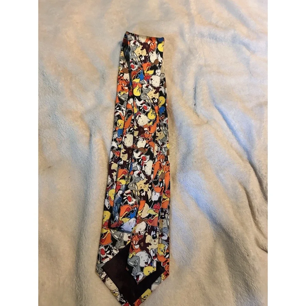 Vintage‎ 90s Looney Tunes Tie! Bugs Bunny! Tweety! Taz! Elmer Fudd!